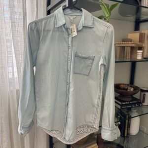 NWT Aeropostale chambray crotchet back long sleeve button down shirt XS